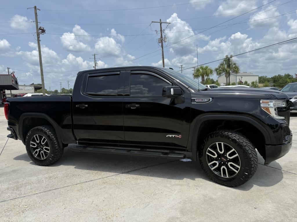 GMC Sierra 1500 4WD Crew Cab 147" AT4 2020