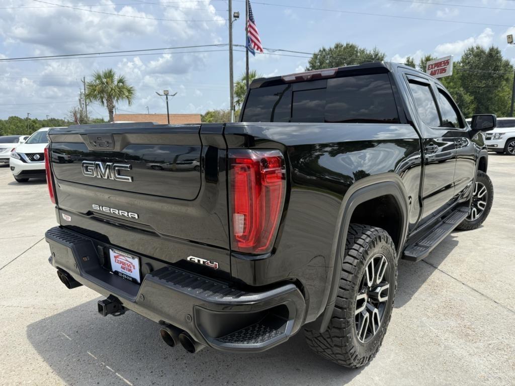 GMC Sierra 1500 4WD Crew Cab 147" AT4 2020