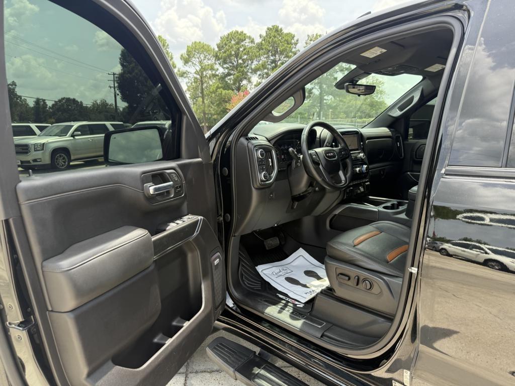 GMC Sierra 1500 4WD Crew Cab 147" AT4 2020