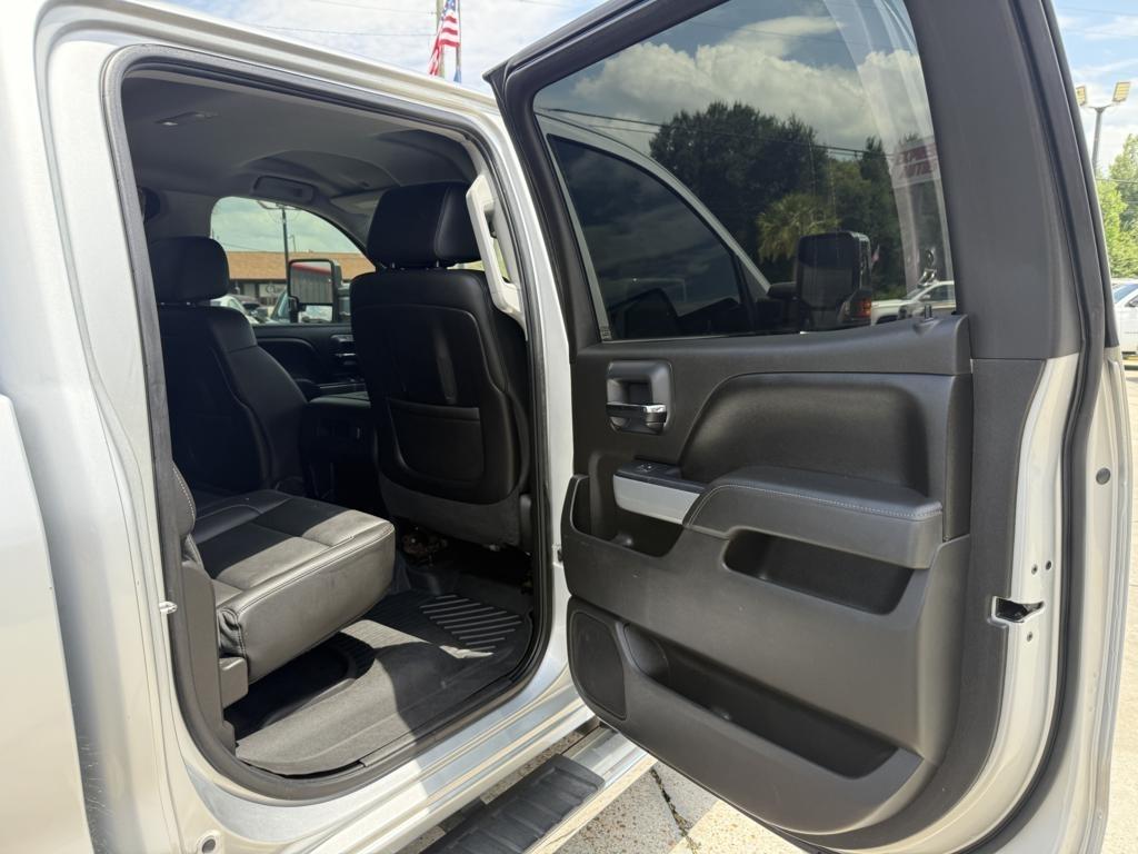 Chevrolet Silverado 2500HD  2015