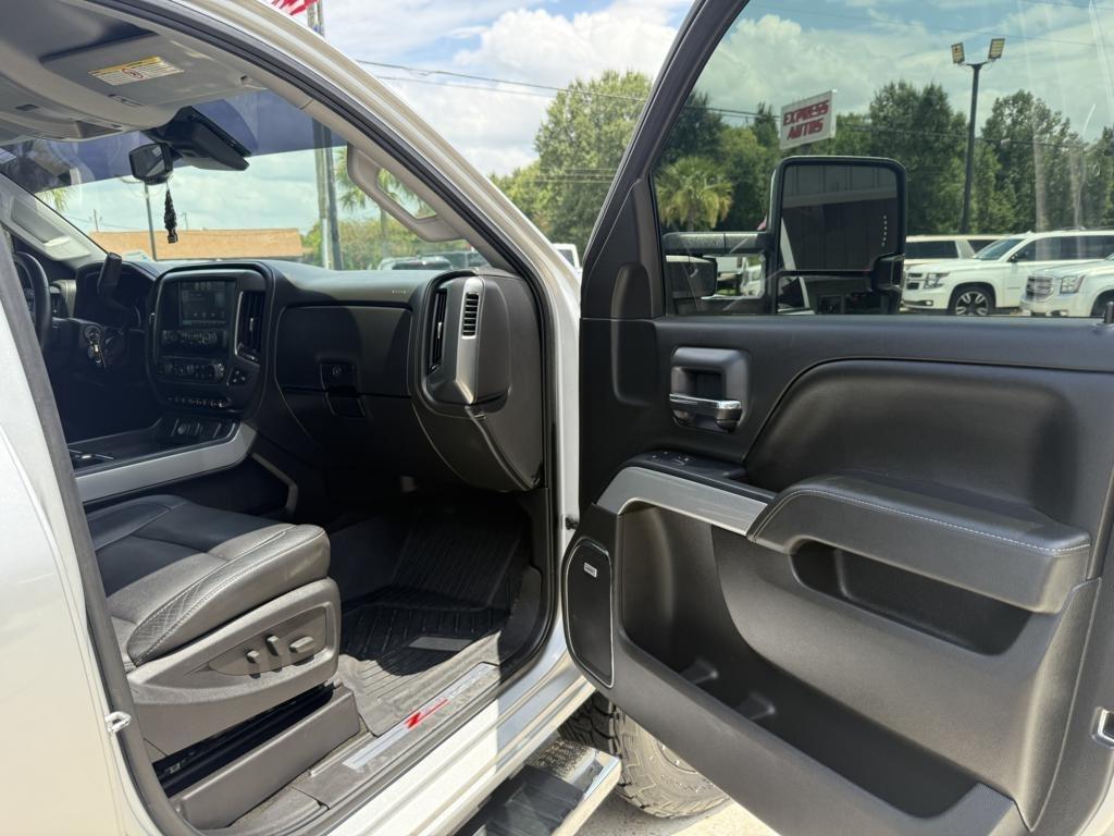Chevrolet Silverado 2500HD  2015