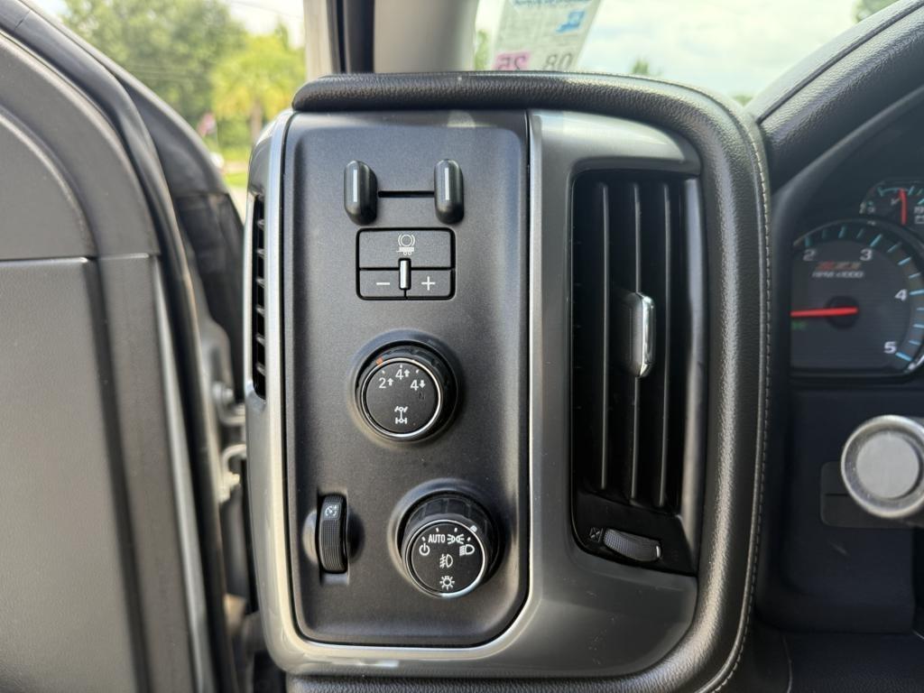 Chevrolet Silverado 2500HD  2015