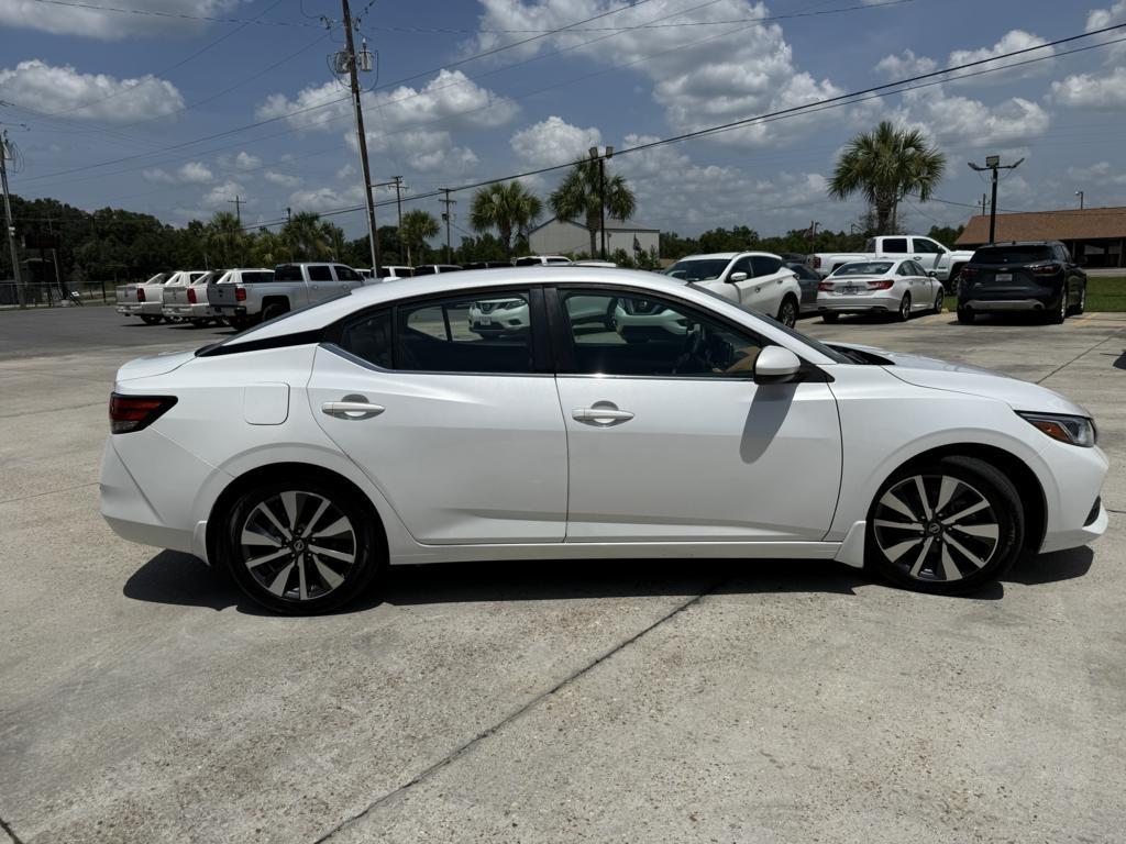Nissan Sentra SV CVT 2021