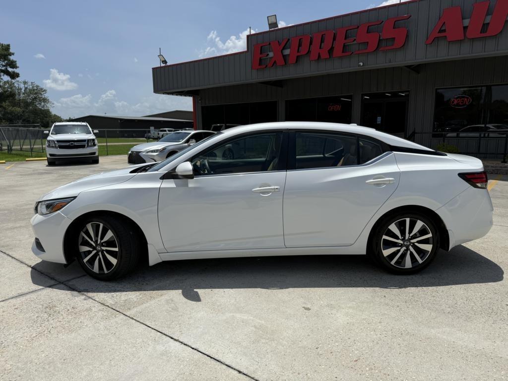 Nissan Sentra SV CVT 2021