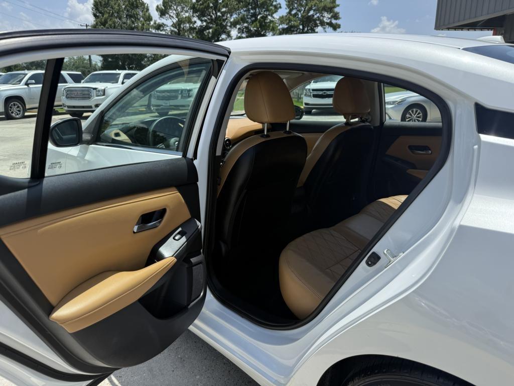 Nissan Sentra SV CVT 2021