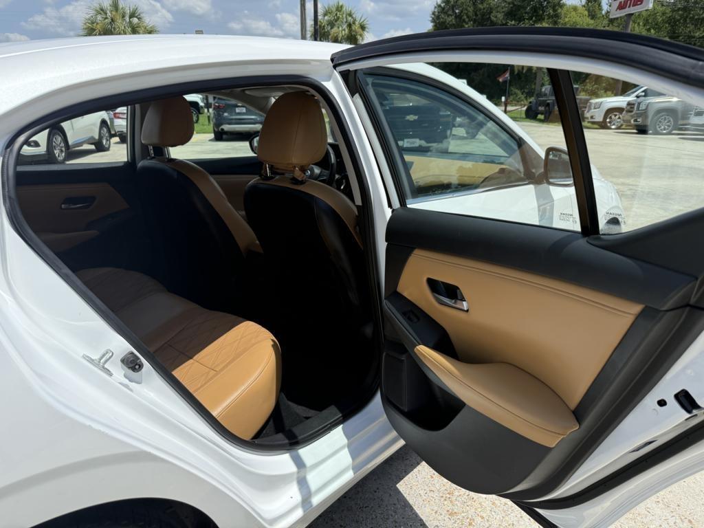 Nissan Sentra SV CVT 2021