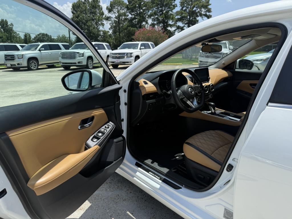 Nissan Sentra SV CVT 2021
