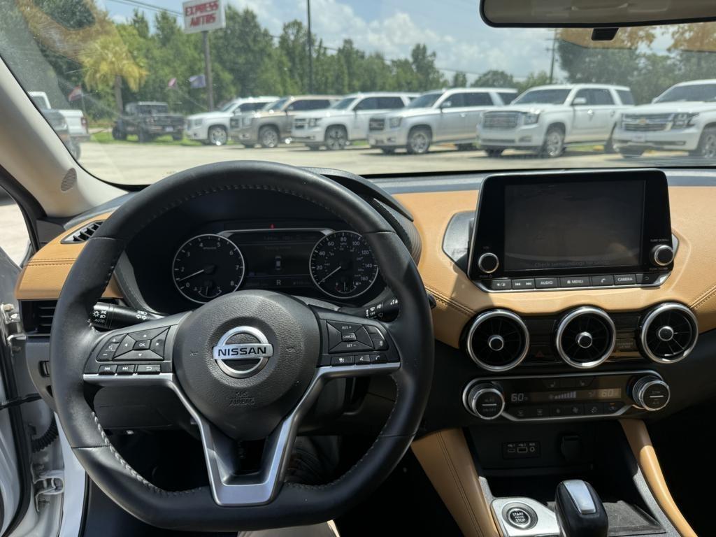 Nissan Sentra SV CVT 2021