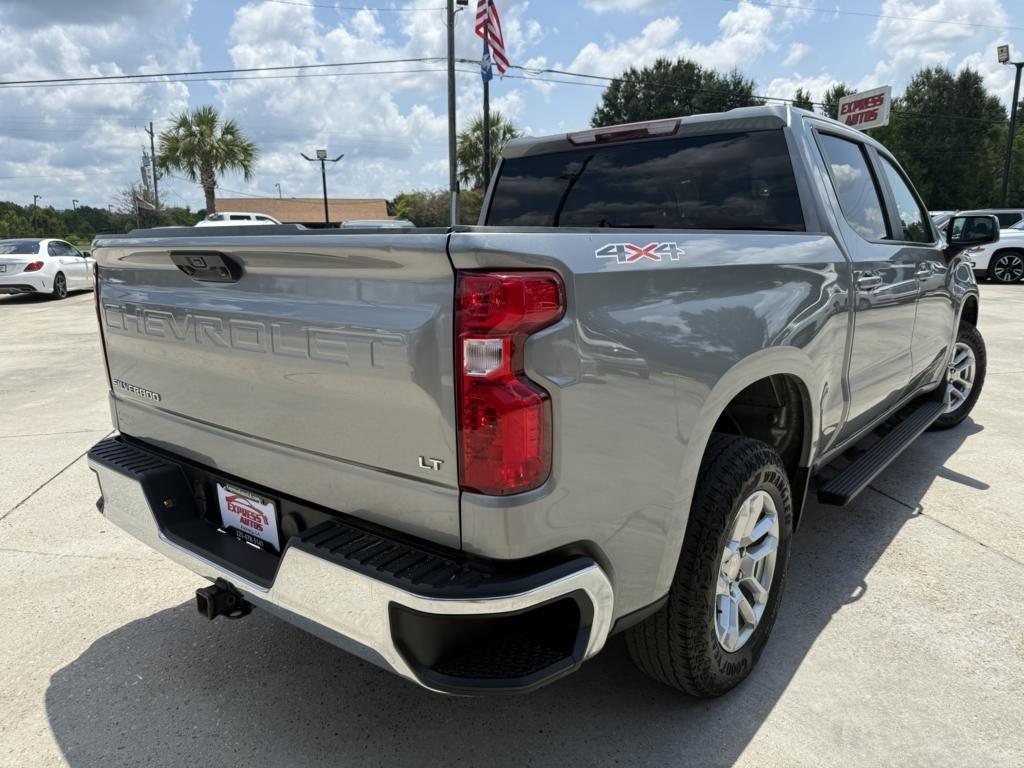 Chevrolet Silverado 1500 4WD Crew Cab 147" LT w/1LT 2023