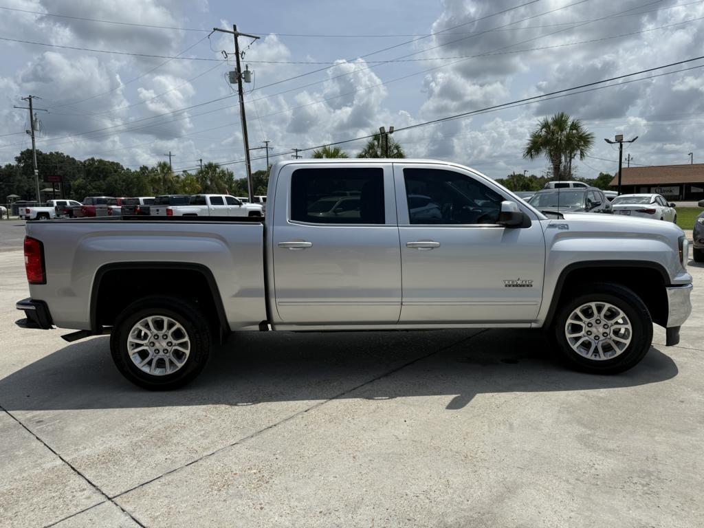GMC Sierra 1500 4WD Crew Cab 143.5" SLE 2018