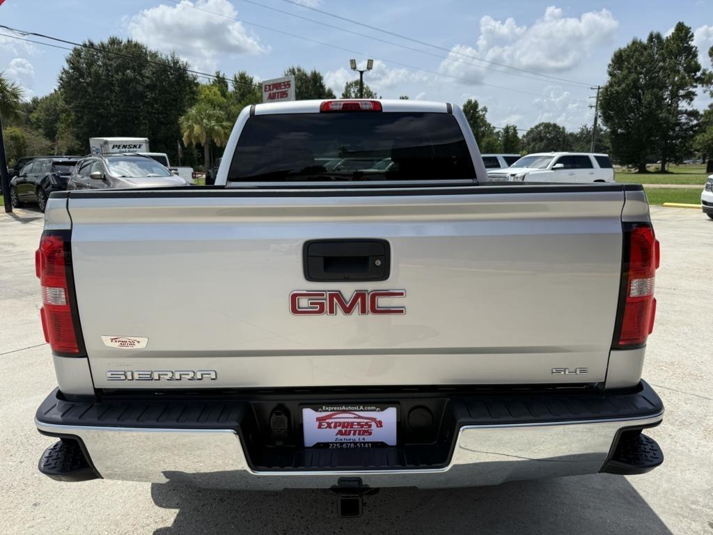 GMC Sierra 1500 4WD Crew Cab 143.5" SLE 2018