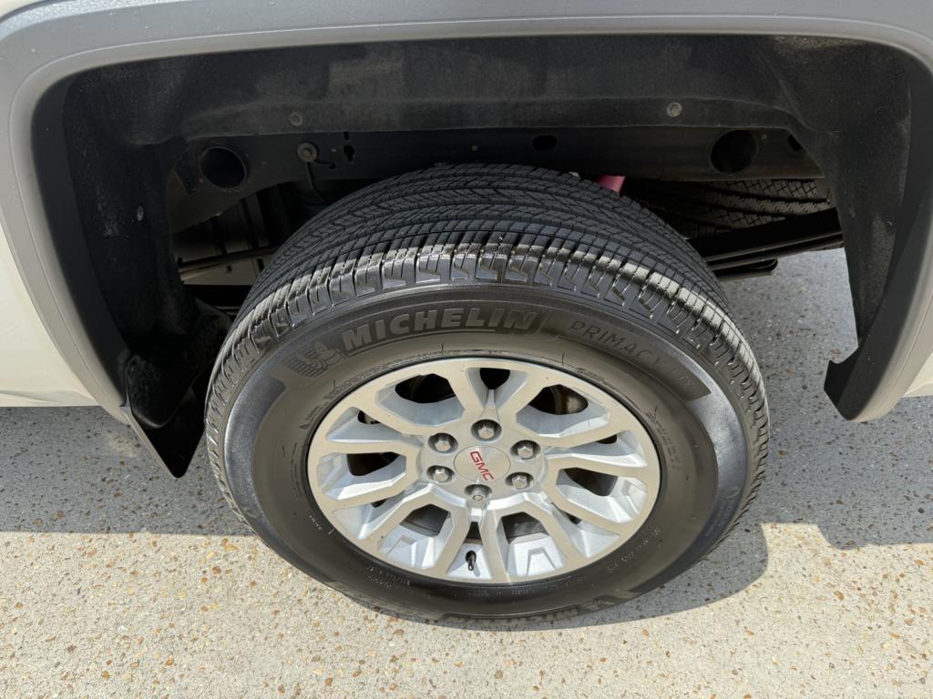 GMC Sierra 1500 4WD Crew Cab 143.5" SLE 2018