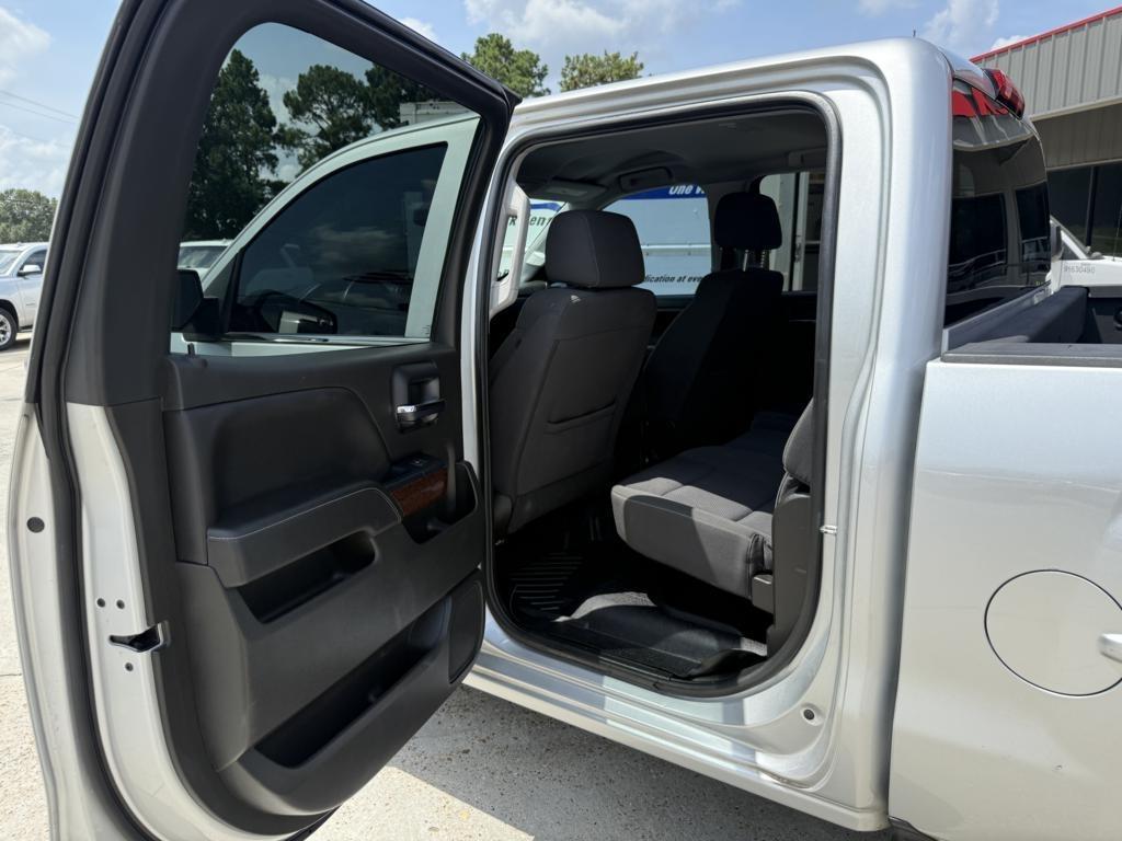 GMC Sierra 1500 4WD Crew Cab 143.5" SLE 2018