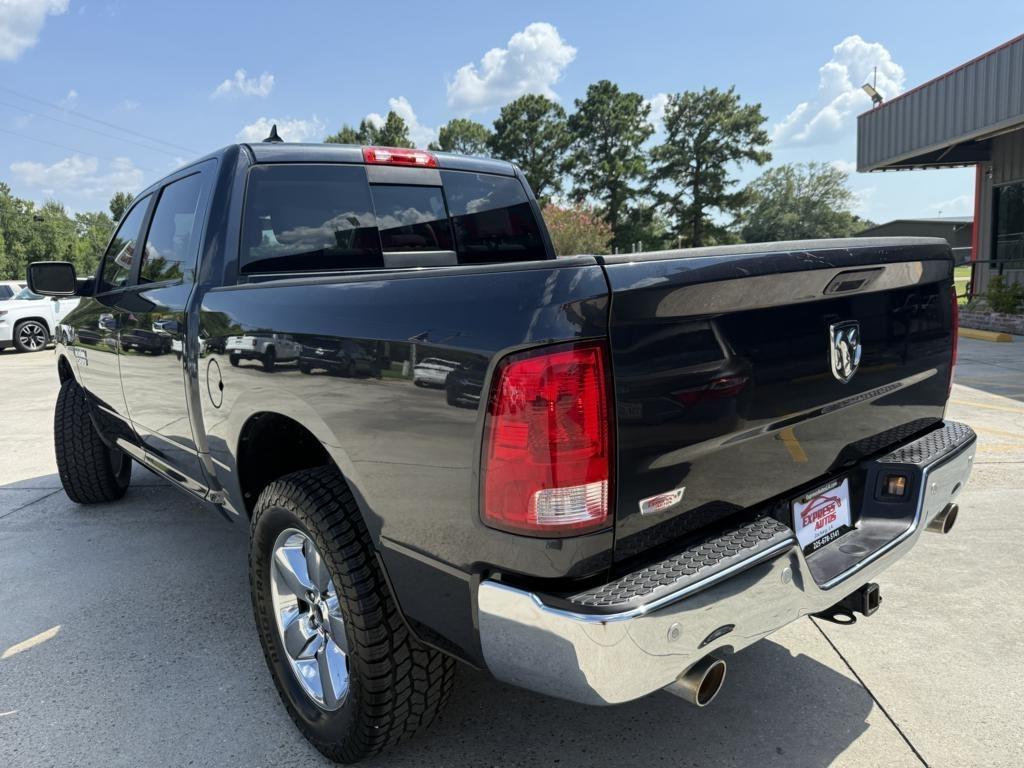 RAM 1500 2WD Crew Cab 140.5" Lone Star 2014
