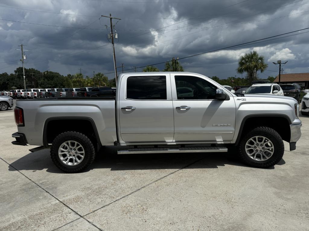 GMC Sierra 1500 4WD Crew Cab 143.5" SLT 2018