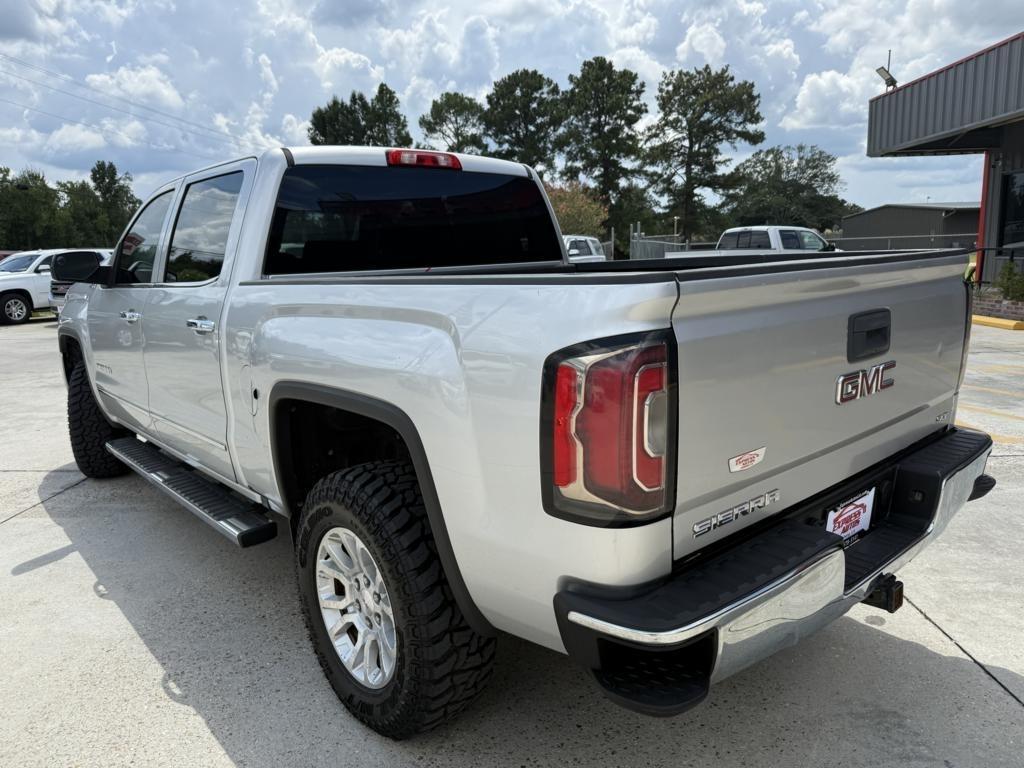 GMC Sierra 1500 4WD Crew Cab 143.5" SLT 2018