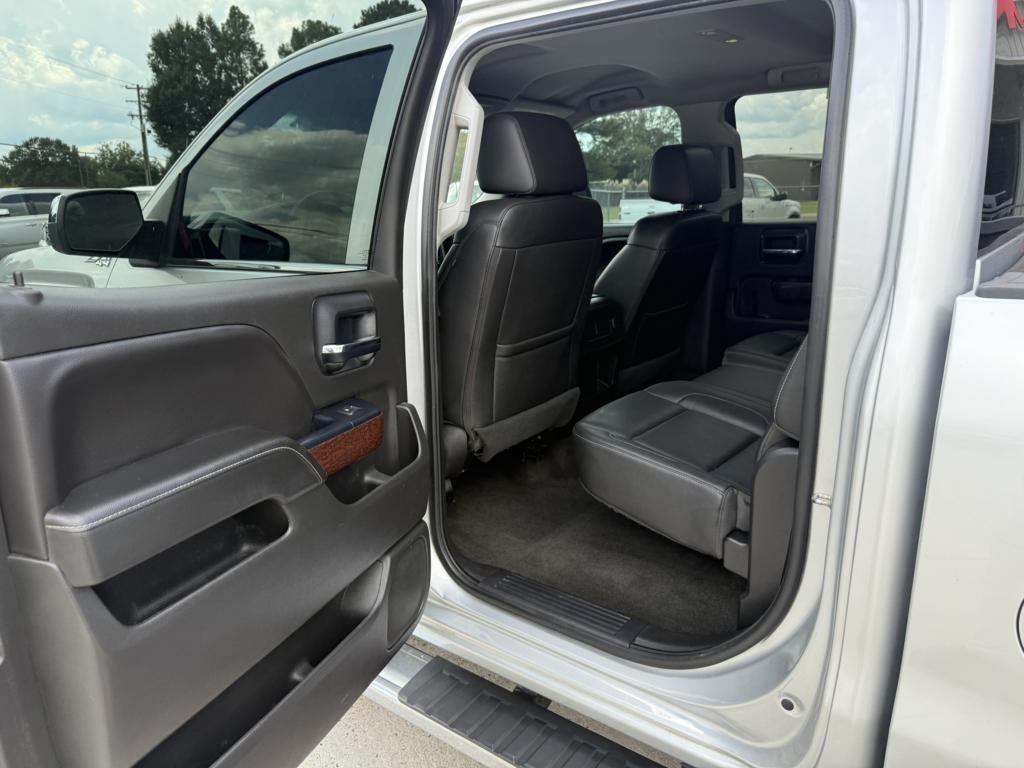 GMC Sierra 1500 4WD Crew Cab 143.5" SLT 2018