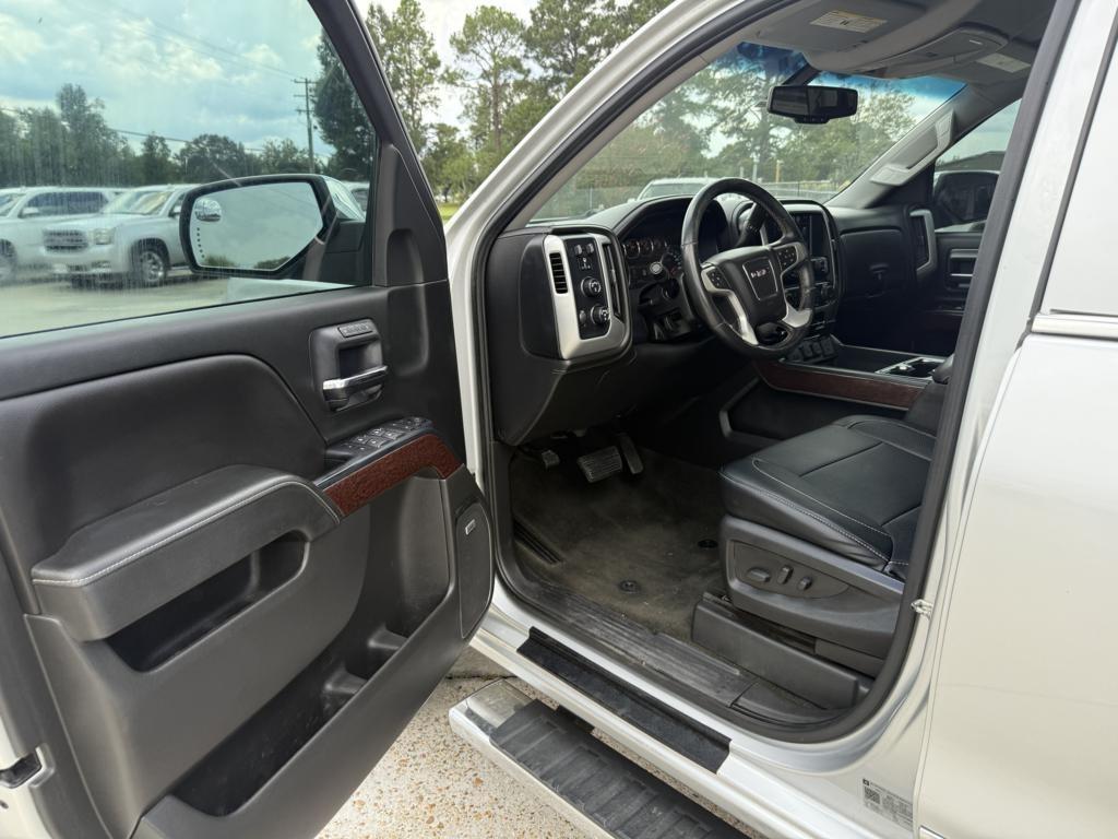 GMC Sierra 1500 4WD Crew Cab 143.5" SLT 2018