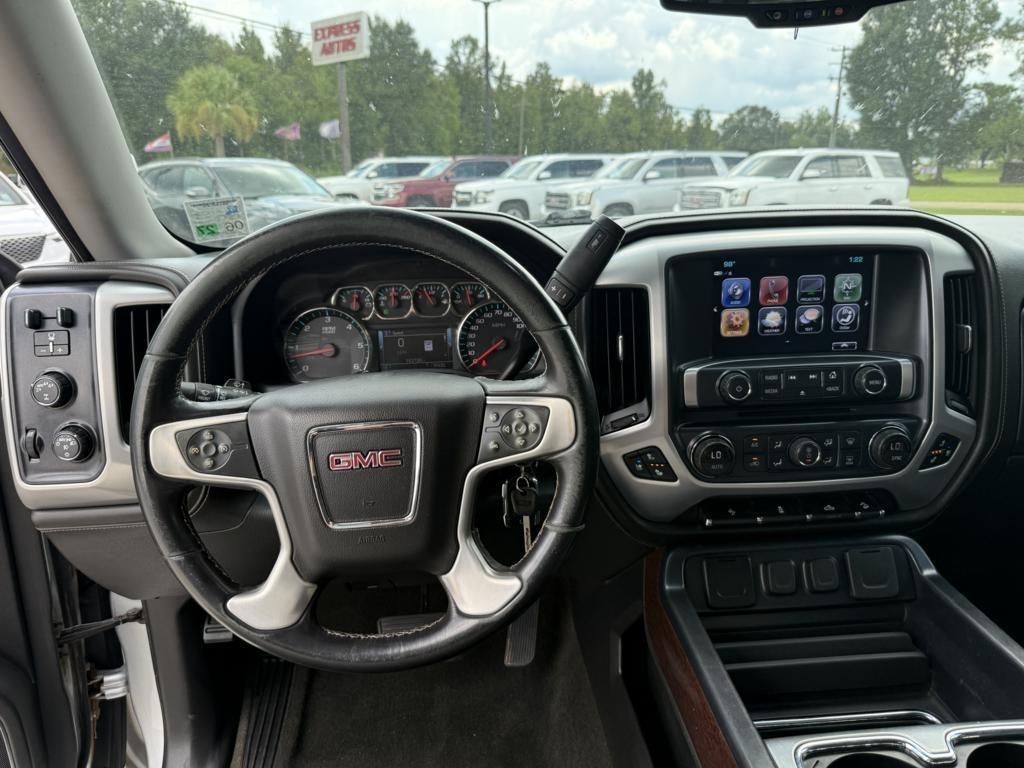 GMC Sierra 1500 4WD Crew Cab 143.5" SLT 2018