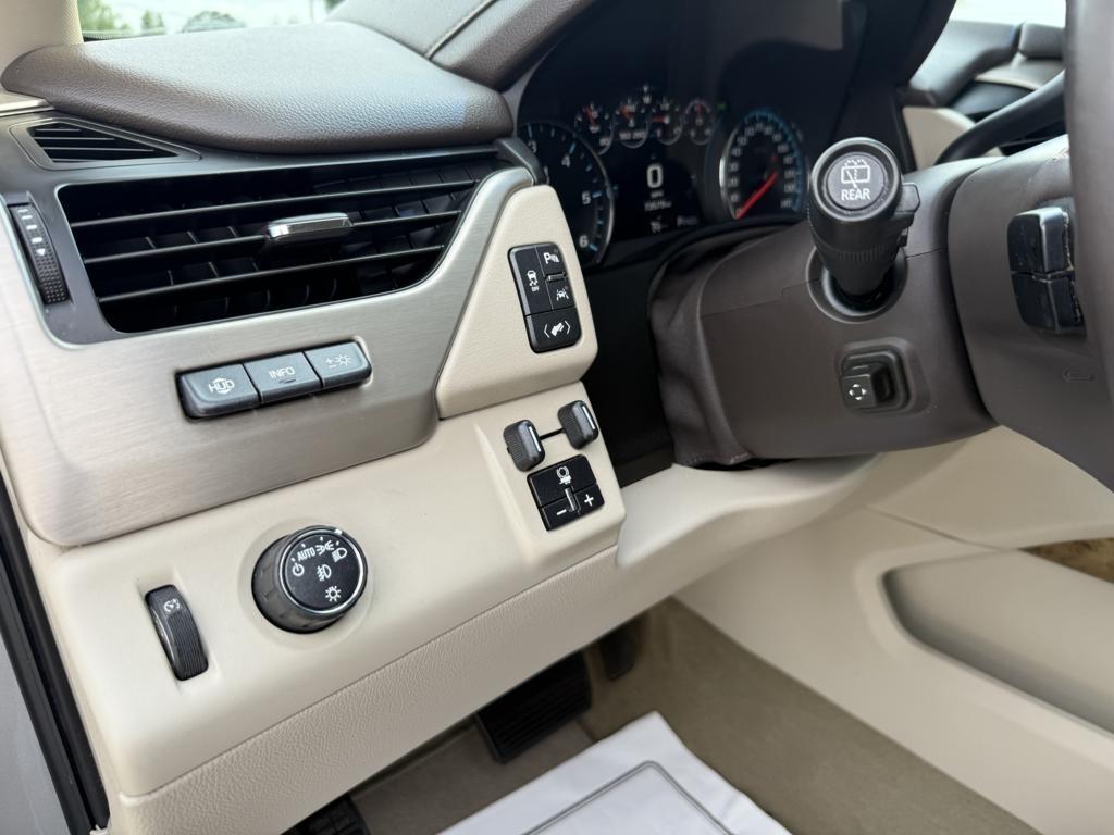 GMC Yukon 2WD 4dr Denali 2017