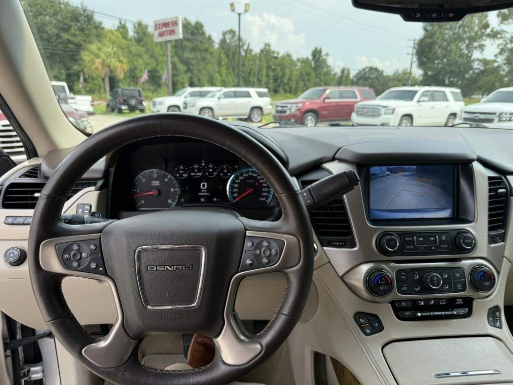 GMC Yukon 2WD 4dr Denali 2017