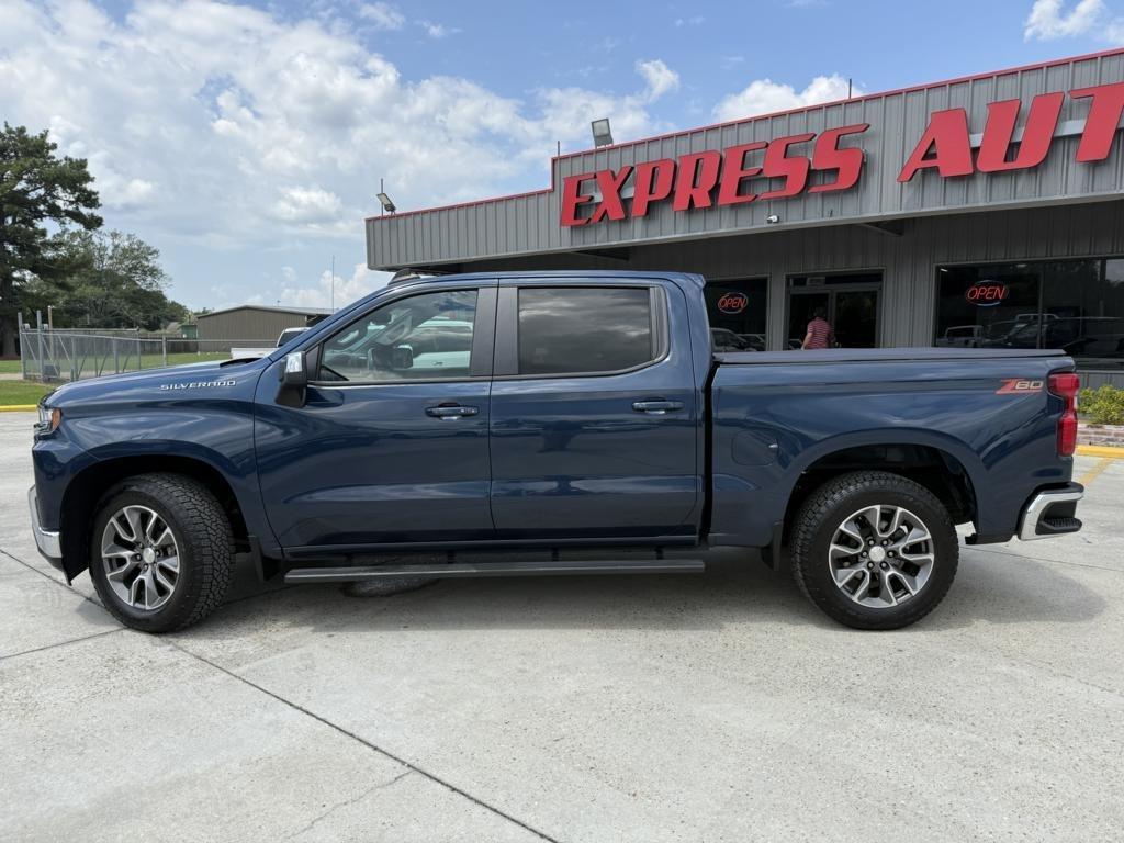 Chevrolet Silverado 1500 2WD Crew Cab 147" LT 2020