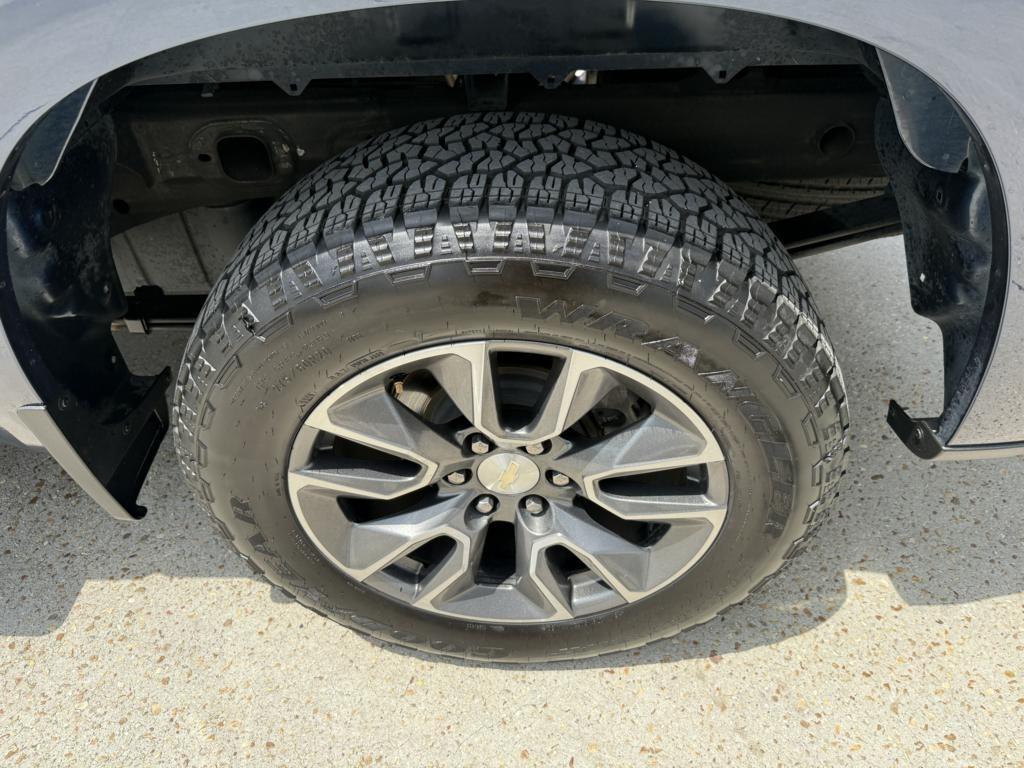 Chevrolet Silverado 1500 2WD Crew Cab 147" LT 2020