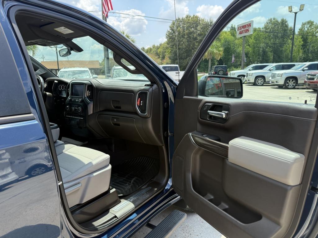 Chevrolet Silverado 1500 2WD Crew Cab 147" LT 2020
