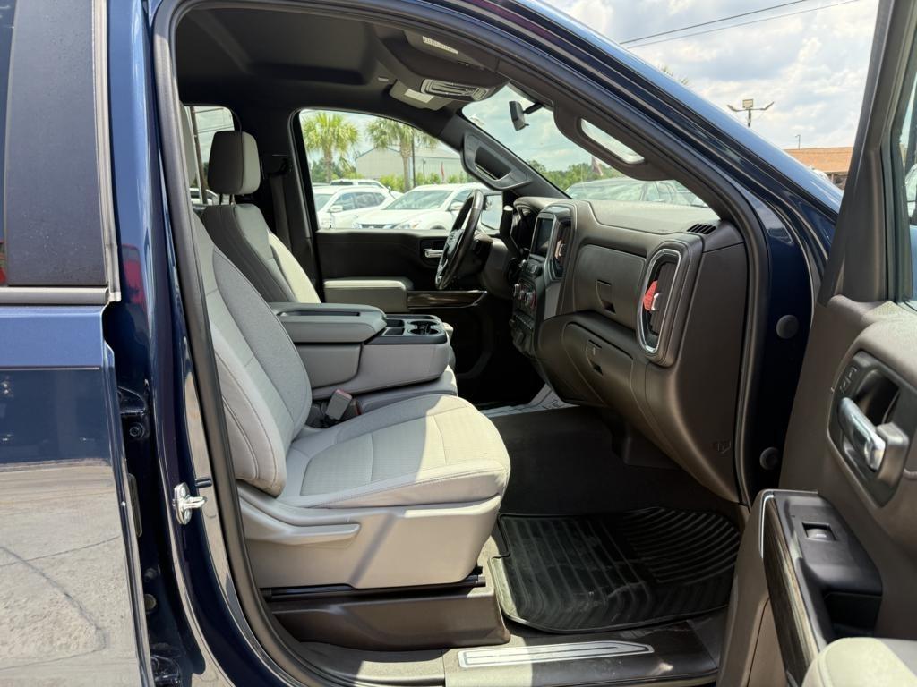 Chevrolet Silverado 1500 2WD Crew Cab 147" LT 2020