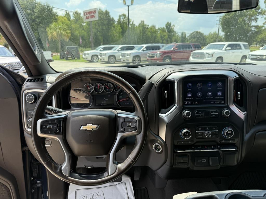 Chevrolet Silverado 1500 2WD Crew Cab 147" LT 2020