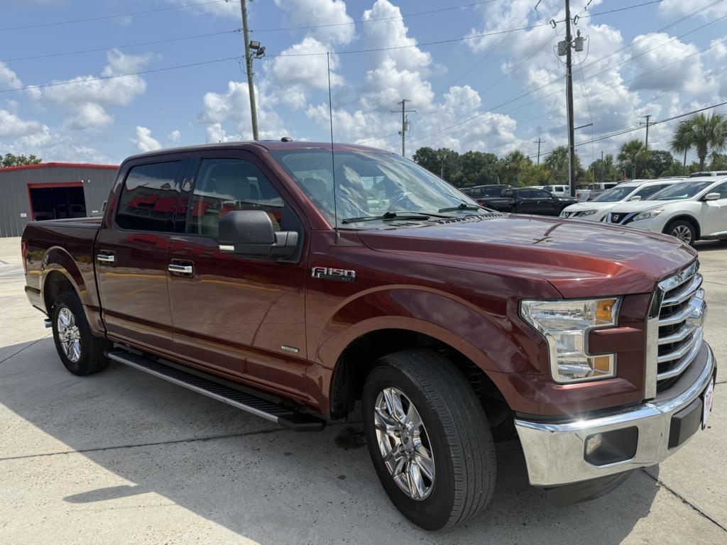 Ford F-150 2WD SuperCrew 157" Lariat 2016