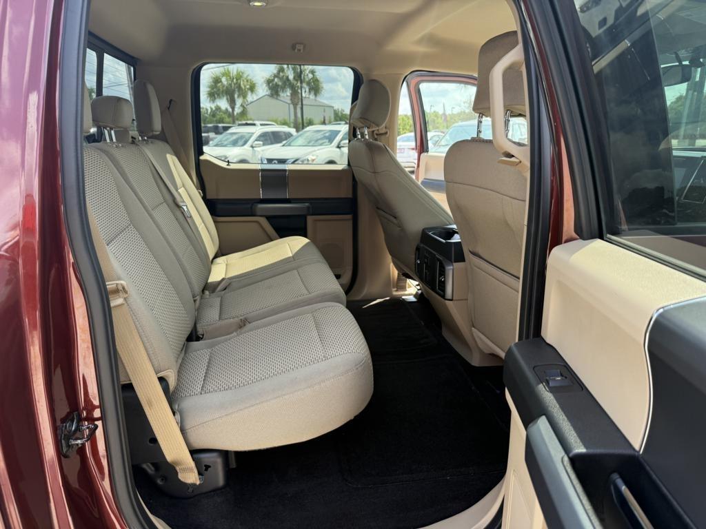 Ford F-150 2WD SuperCrew 157" Lariat 2016