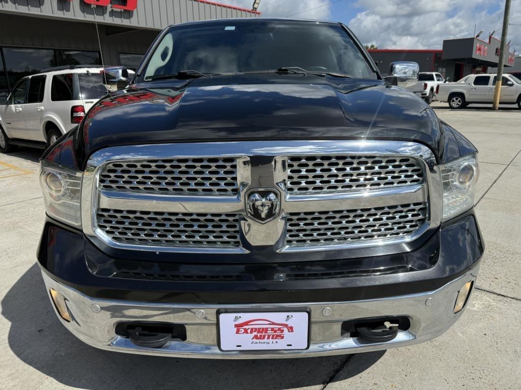 RAM 1500 4WD Crew Cab 140.5" Laramie 2016