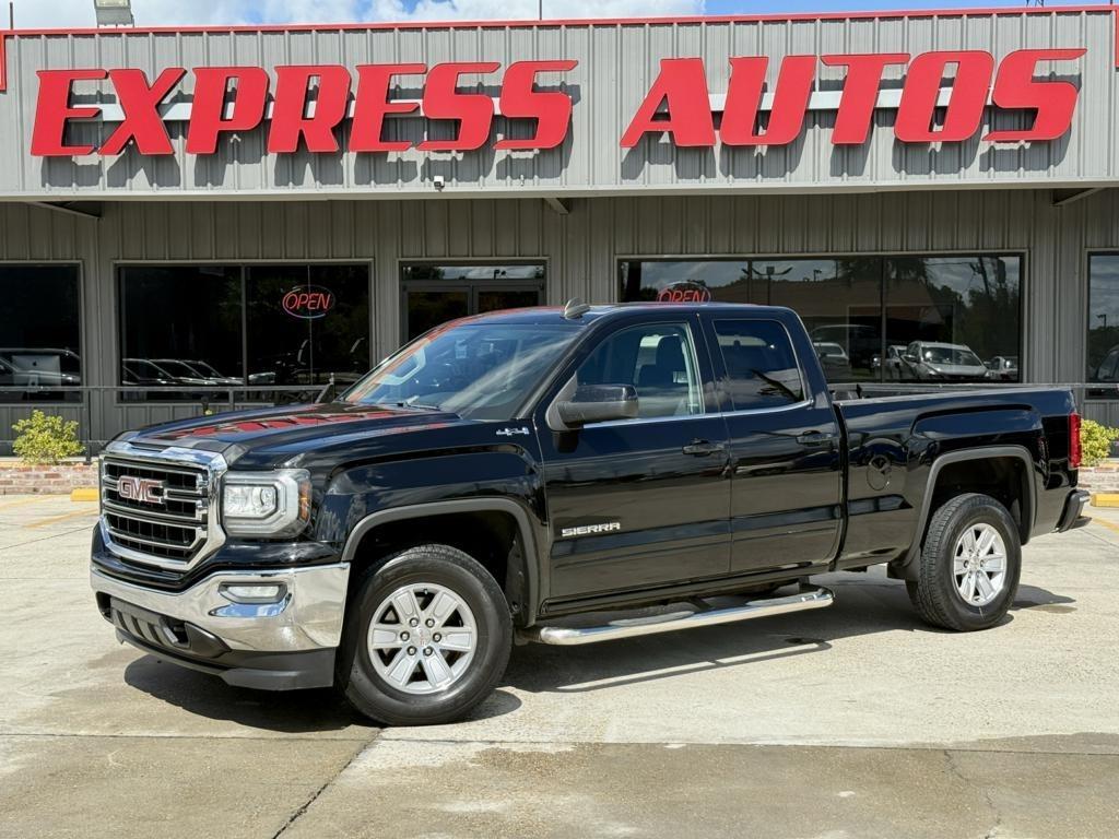 GMC Sierra 1500 4WD Double Cab 143.5" SLE 2017