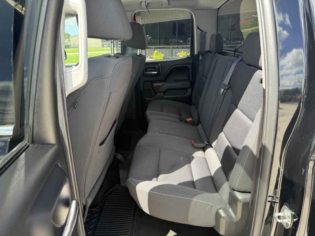 GMC Sierra 1500 4WD Double Cab 143.5" SLE 2017