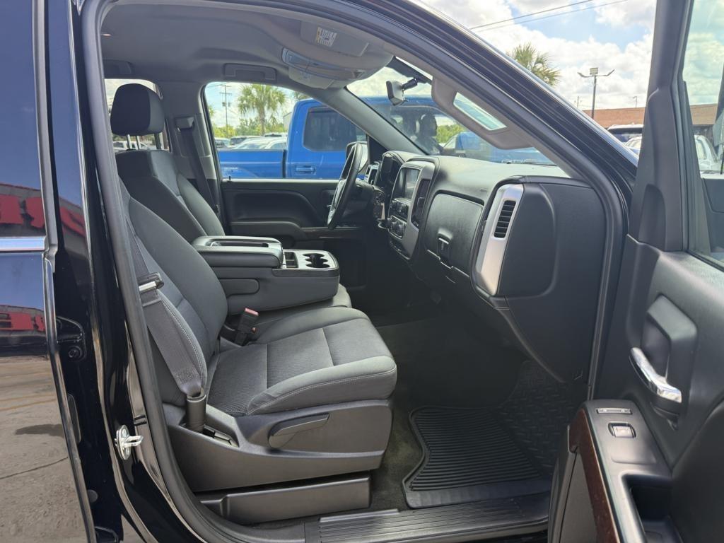 GMC Sierra 1500 4WD Double Cab 143.5" SLE 2017