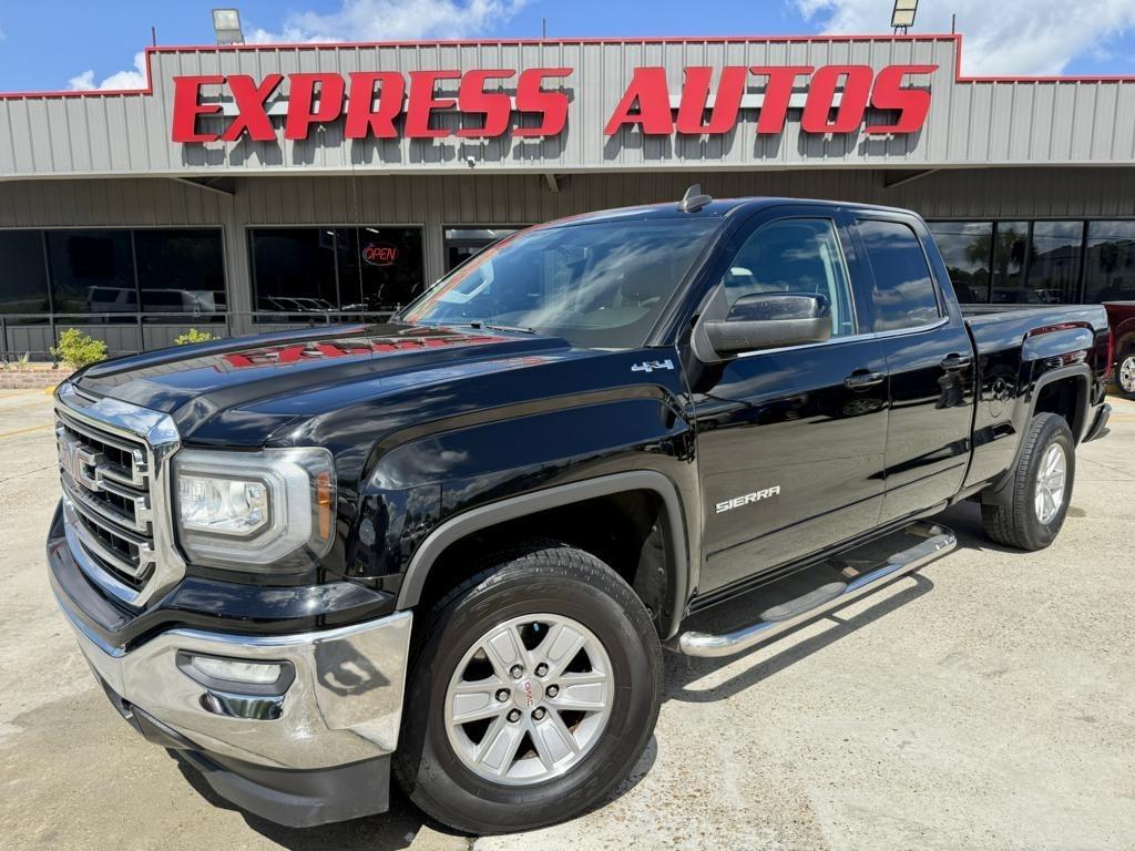 2017 GMC Sierra 1500 4WD Double Cab 143.5" SLE