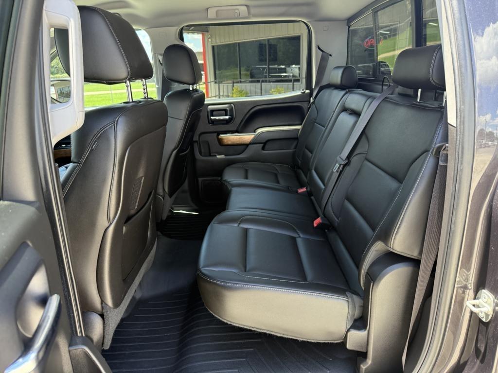 Chevrolet Silverado 1500 4WD Crew Cab 153.0" LTZ w/1LZ 2015