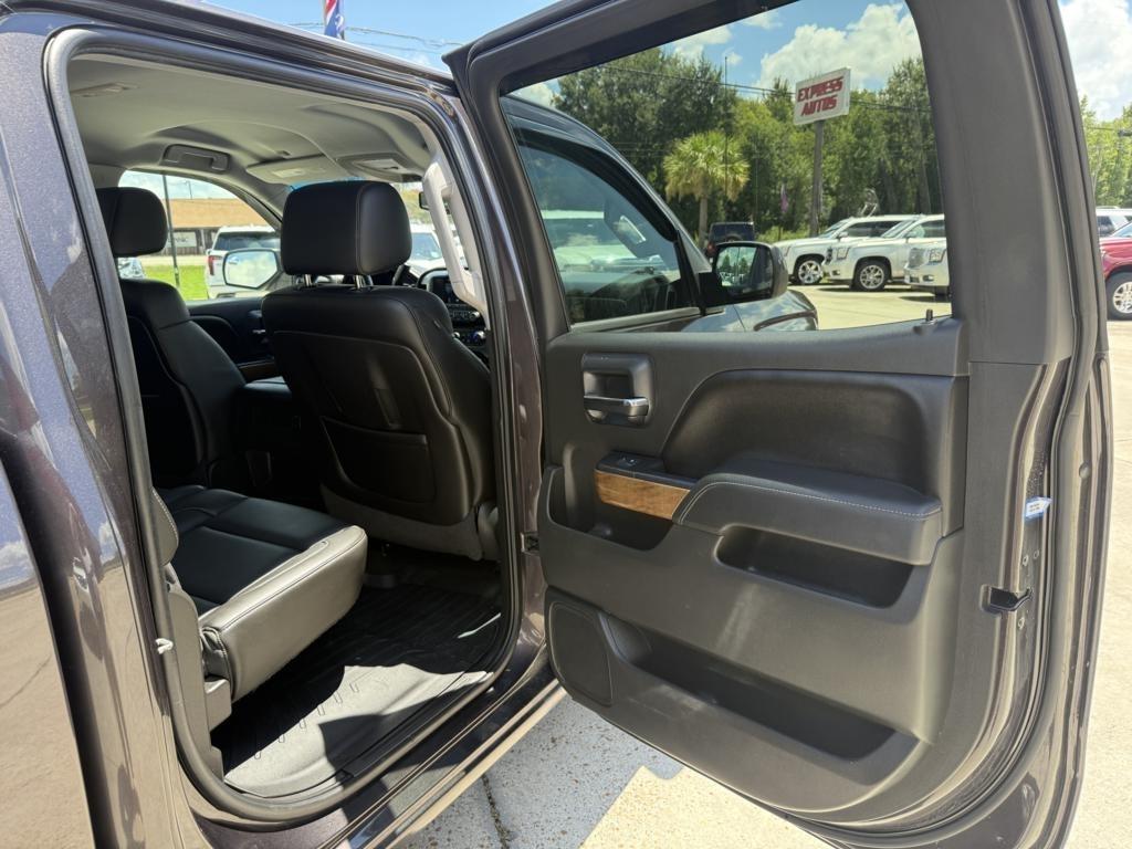 Chevrolet Silverado 1500 4WD Crew Cab 153.0" LTZ w/1LZ 2015