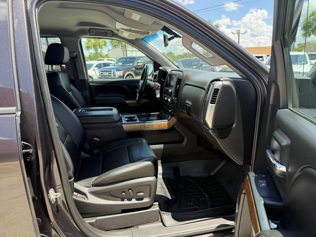 Chevrolet Silverado 1500 4WD Crew Cab 153.0" LTZ w/1LZ 2015