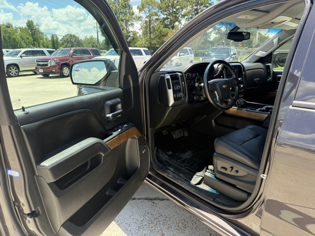 Chevrolet Silverado 1500 4WD Crew Cab 153.0" LTZ w/1LZ 2015