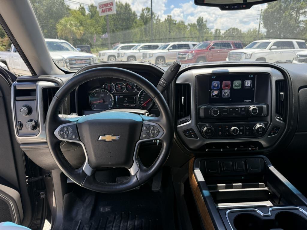 Chevrolet Silverado 1500 4WD Crew Cab 153.0" LTZ w/1LZ 2015