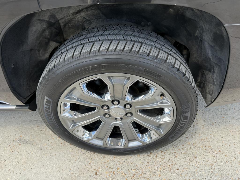 GMC Yukon 4WD 4dr Denali 2015