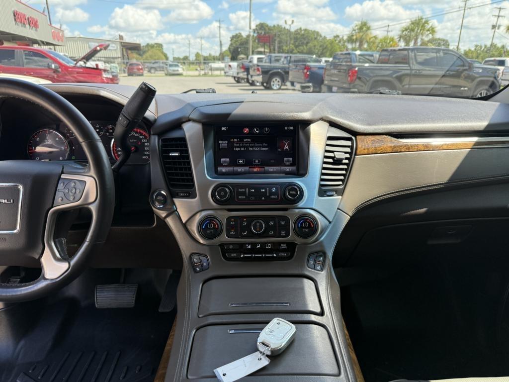 GMC Yukon 4WD 4dr Denali 2015