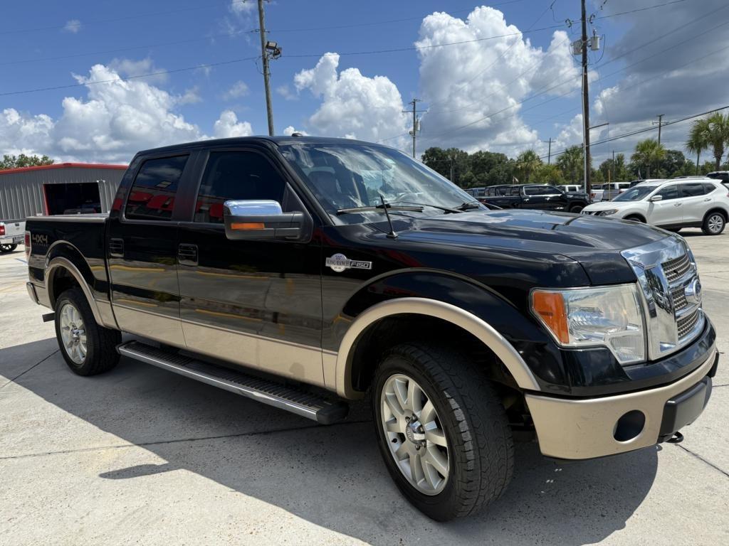 Ford F-150 4WD SuperCrew 145" Platinum 2011