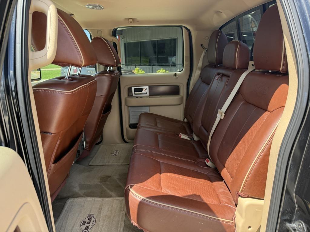 Ford F-150 4WD SuperCrew 145" Platinum 2011