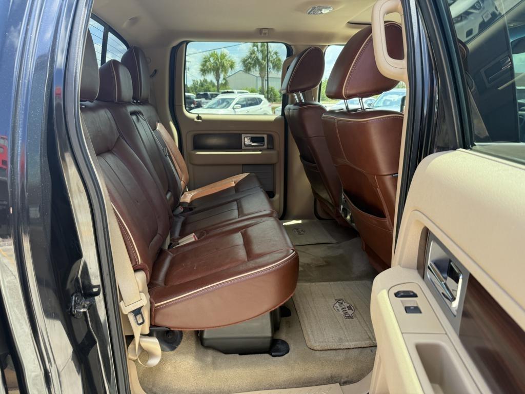 Ford F-150 4WD SuperCrew 145" Platinum 2011