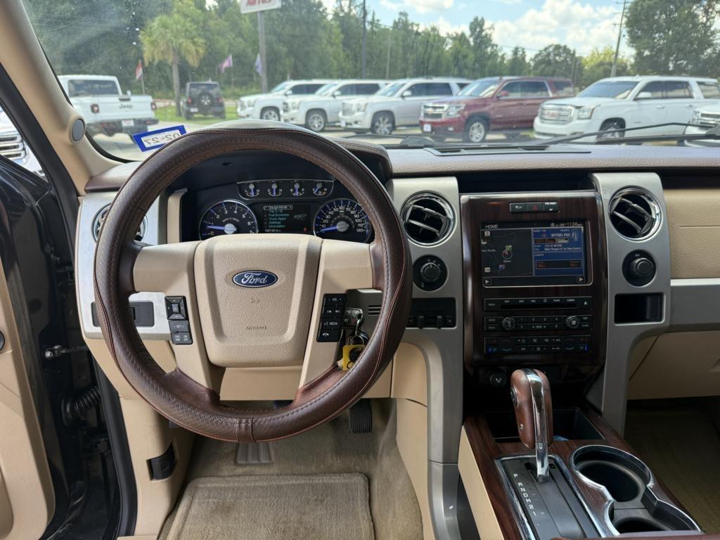 Ford F-150 4WD SuperCrew 145" Platinum 2011