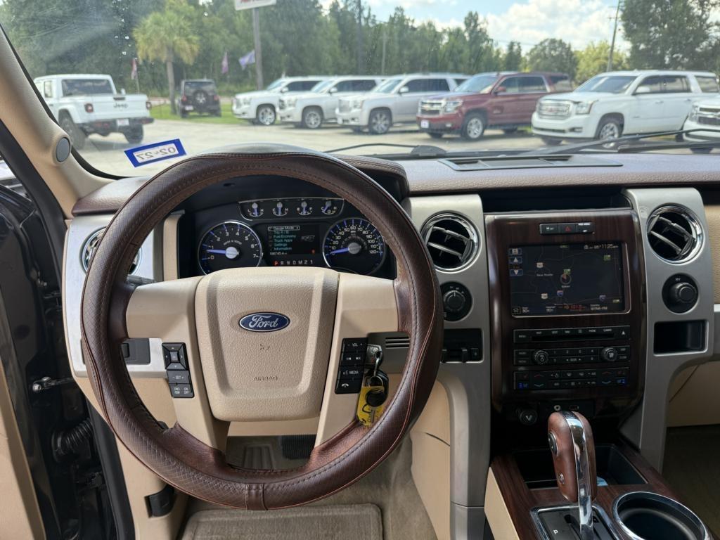 Ford F-150 4WD SuperCrew 145" Platinum 2011