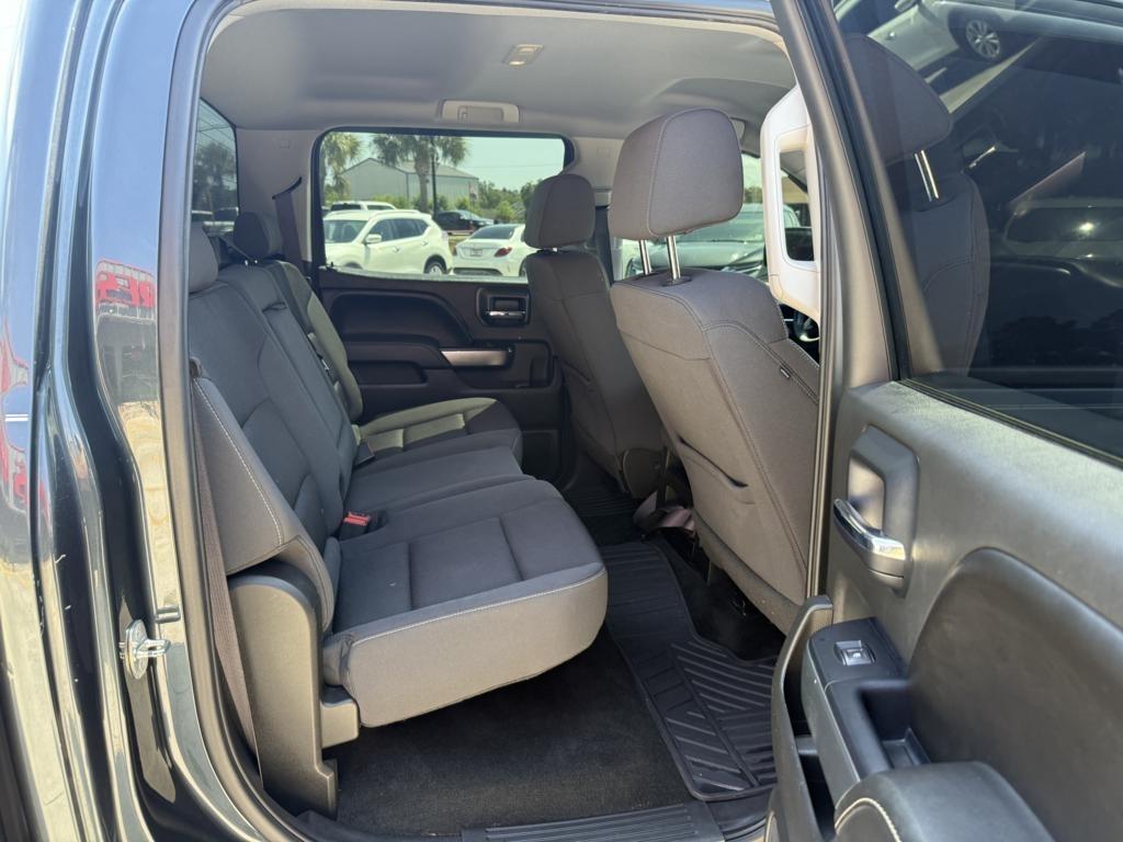 Chevrolet Silverado 1500 2WD Crew Cab 143.5" LT w/1LT 2017